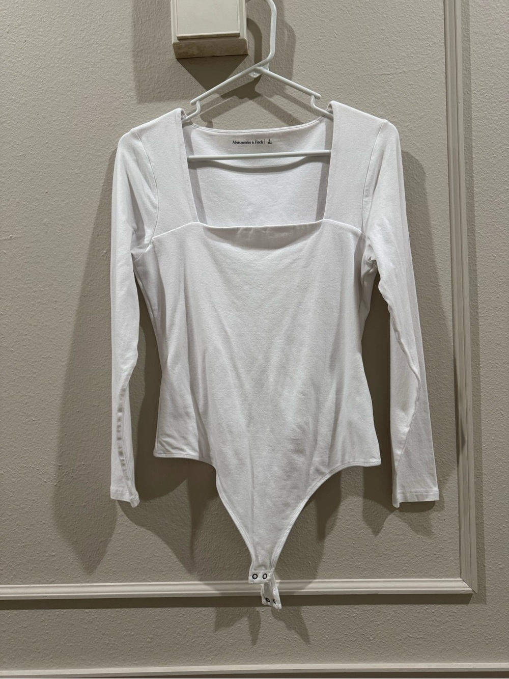 Women’s Abercrombie and Fitch Long Sleeve Body Suit square neckline Large